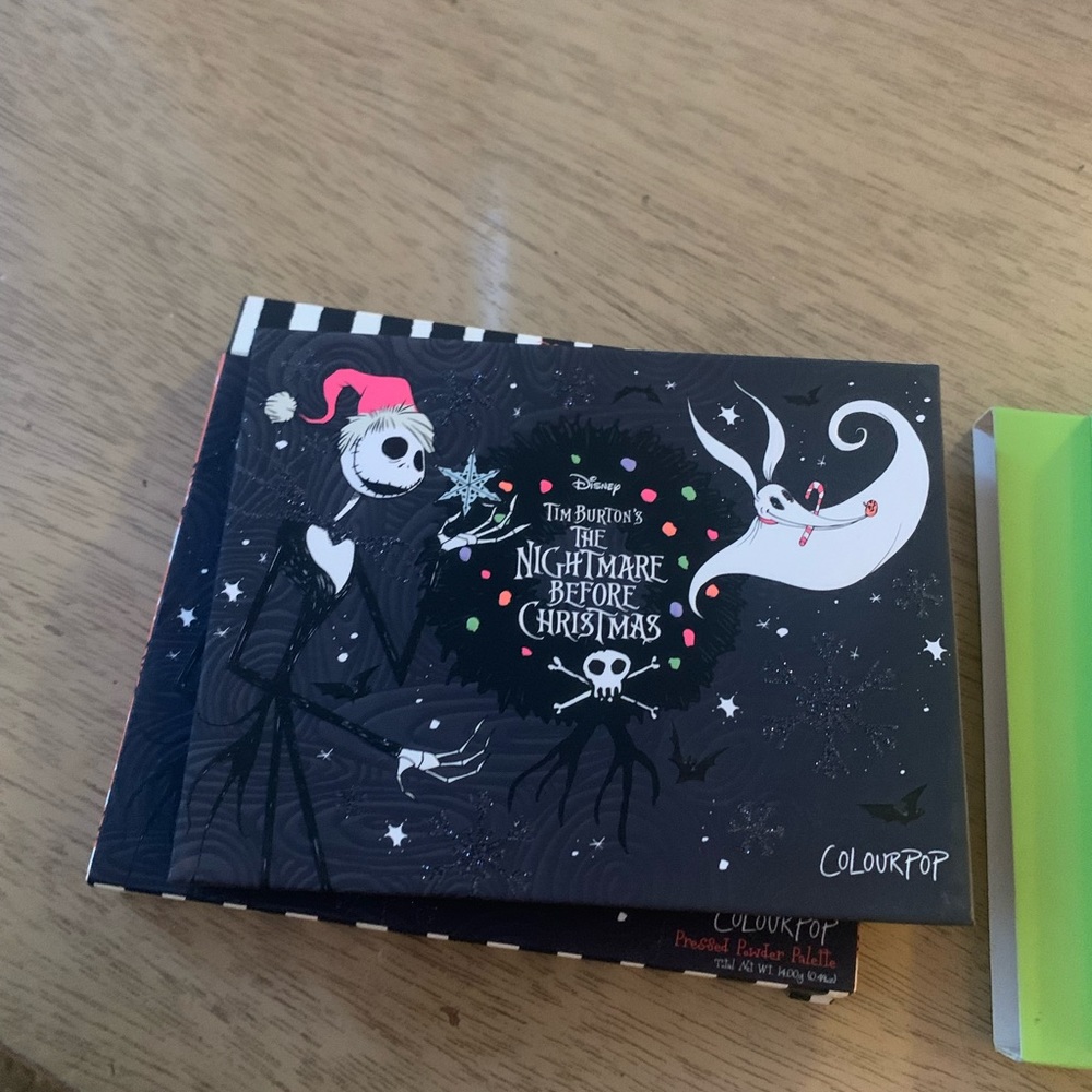 The nightmare before Christmas eyeshadow palette